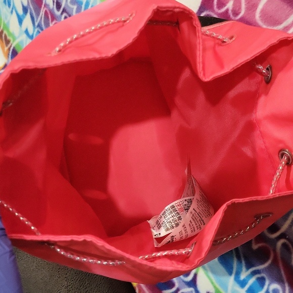 Disney Mickey Mouse Cupcake Backpack - Picture 10 of 15